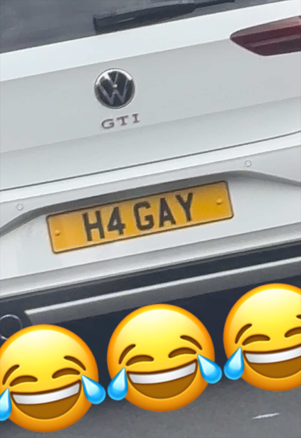@Mog
