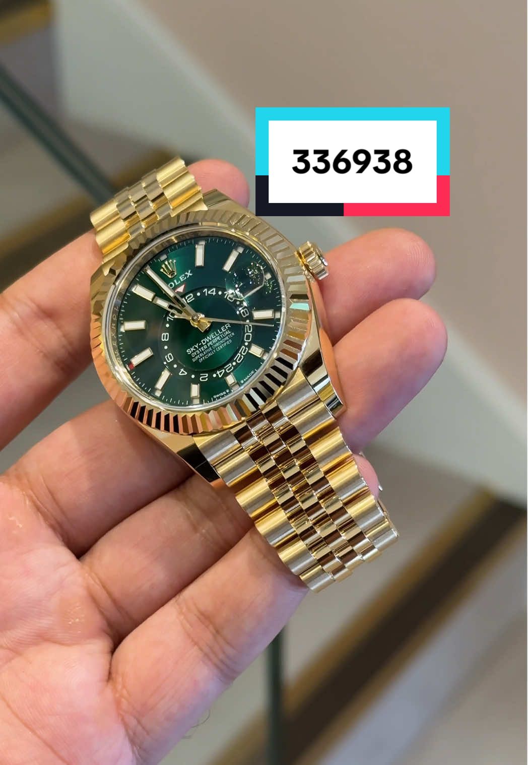@Luxe Watches