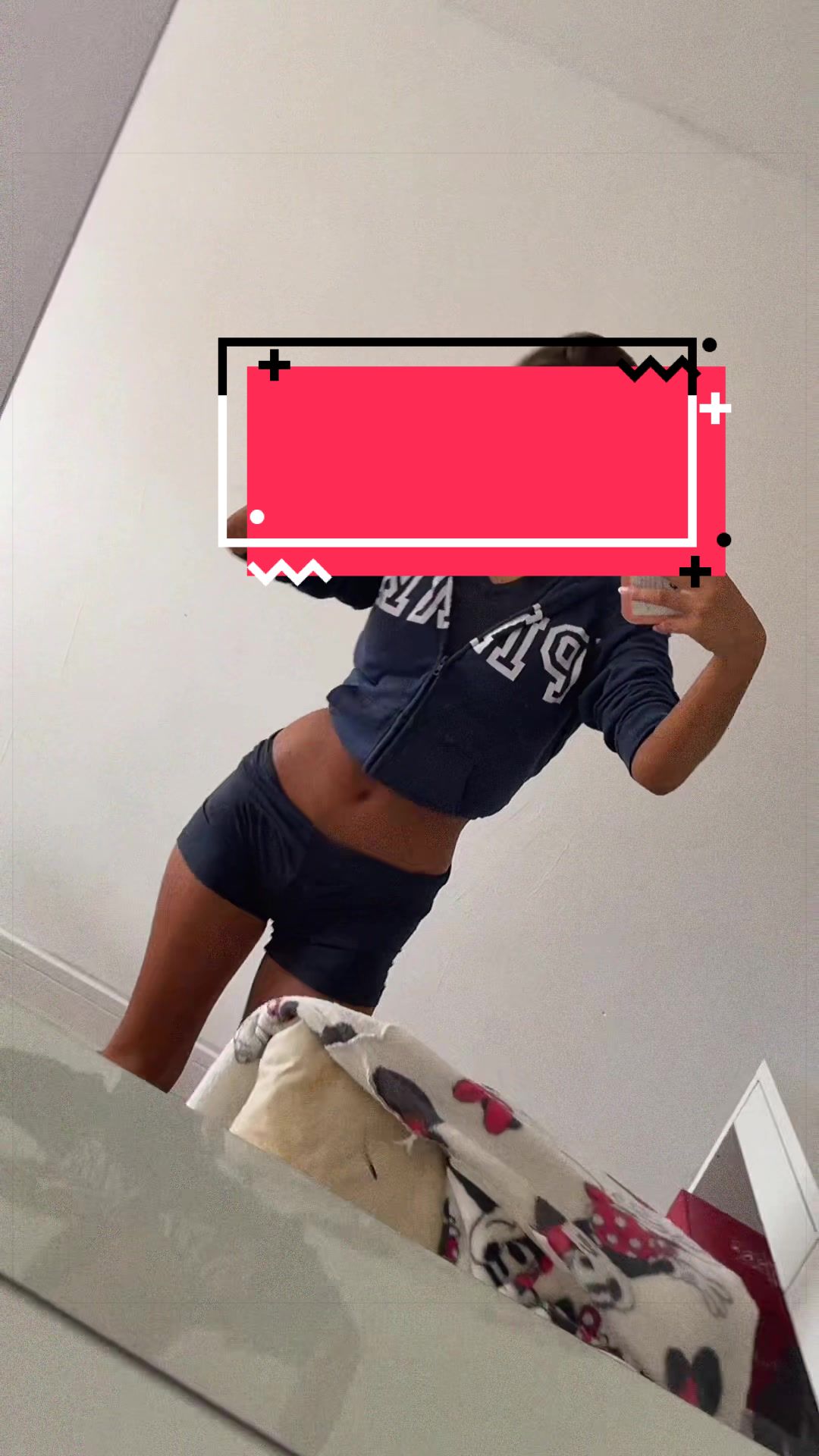 @𝐓🫧