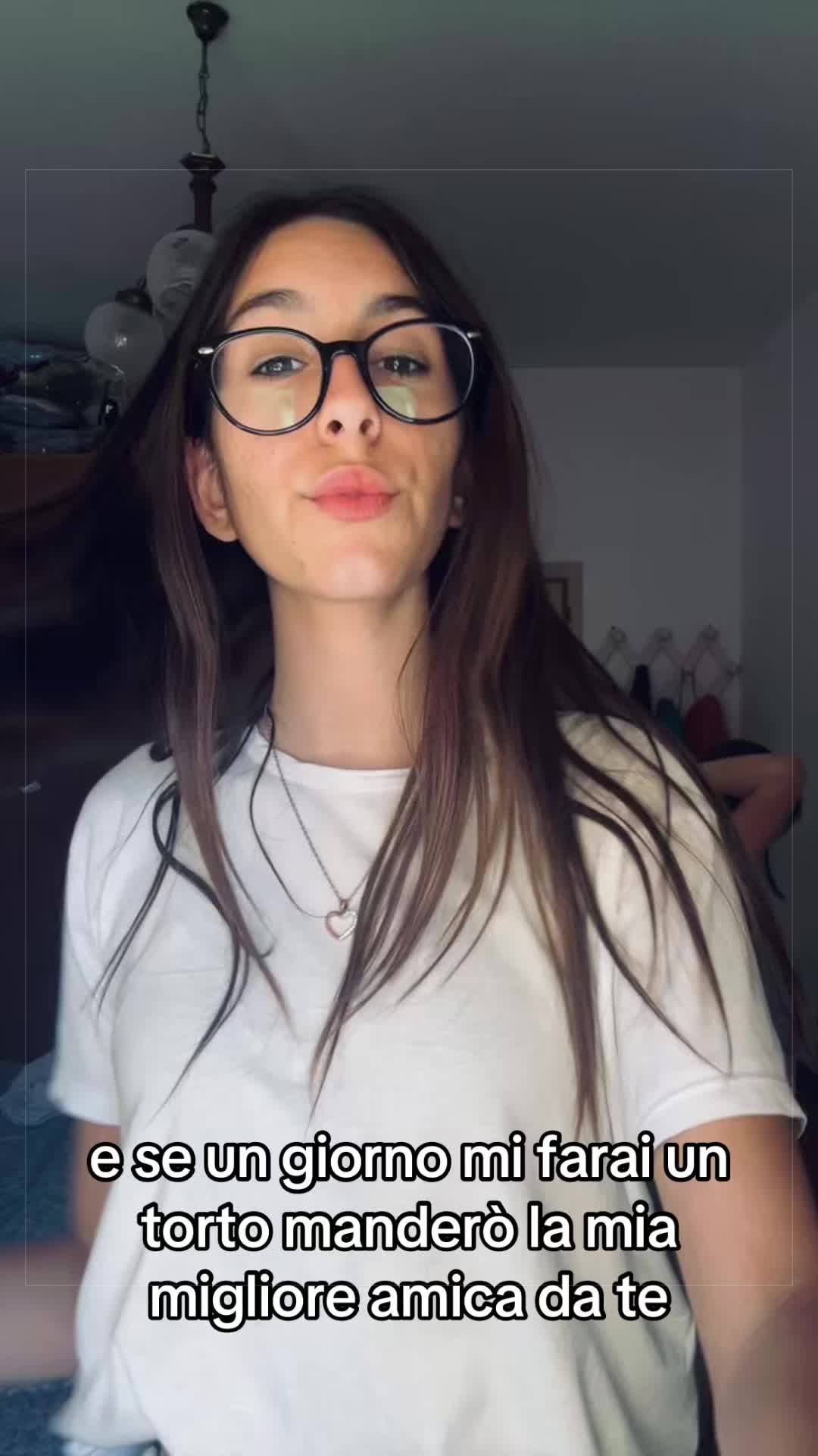 @🐰🐰