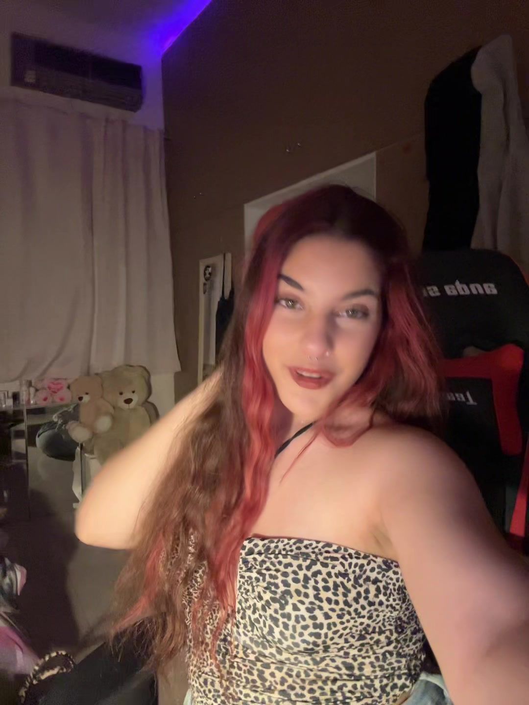 @𝒱𝒶𝒾𝒶𝓃𝒶