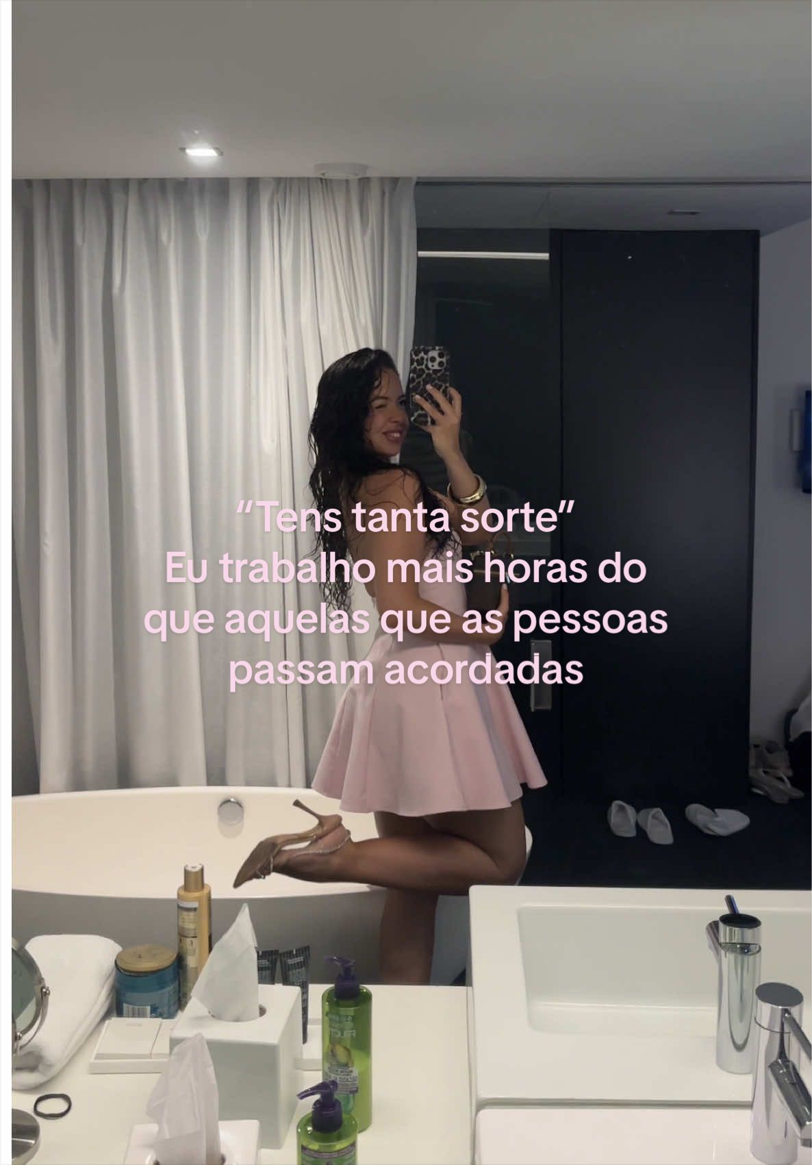 @C&aacute;tia Firmino