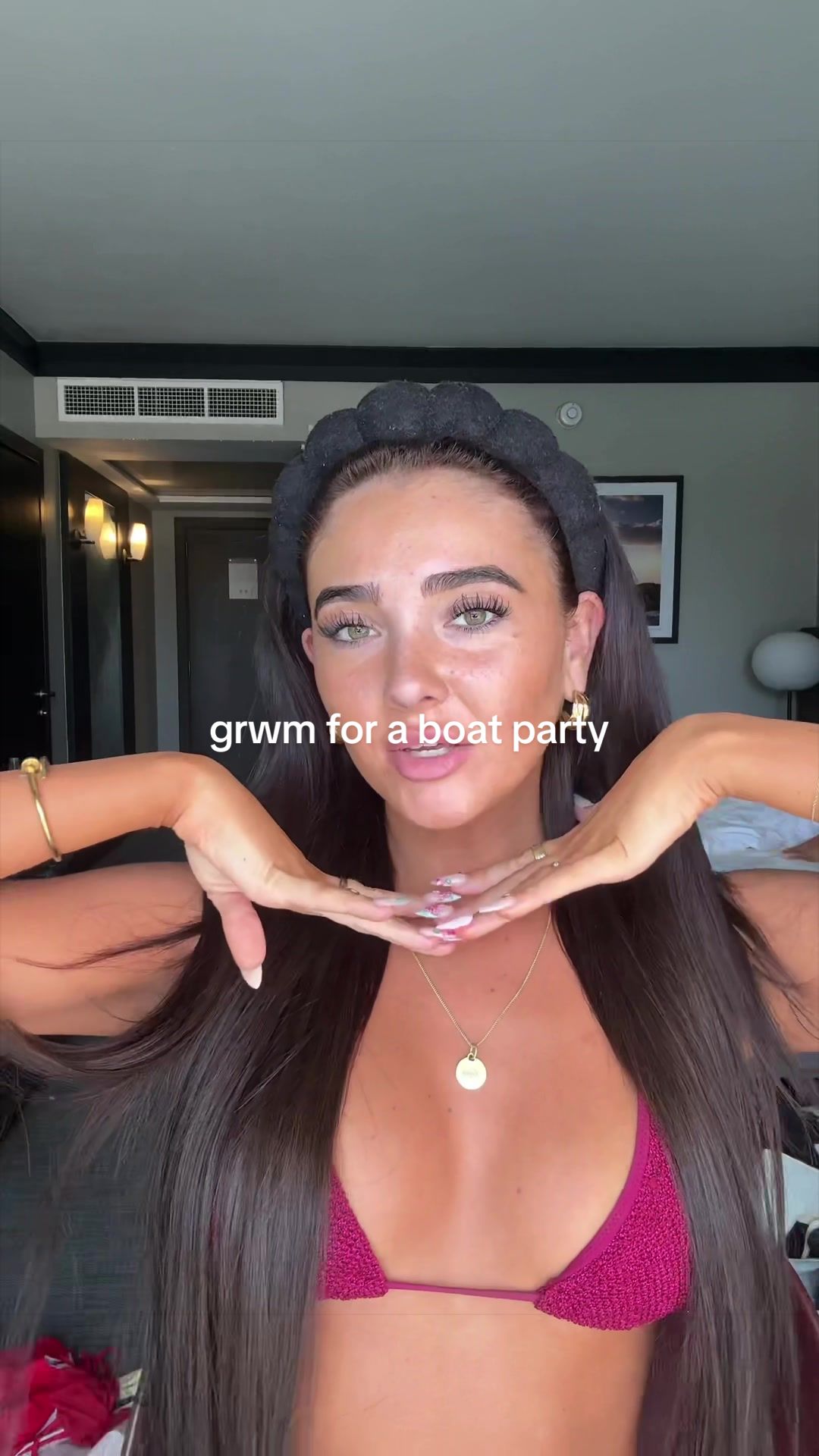 @KAY VIOLET