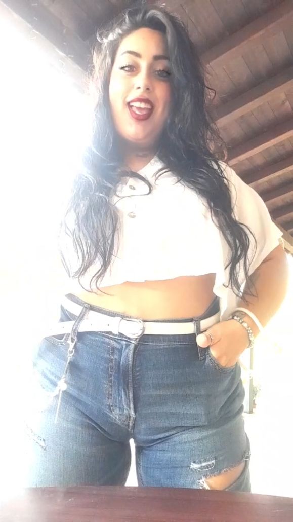 @Debora🎀✨️
