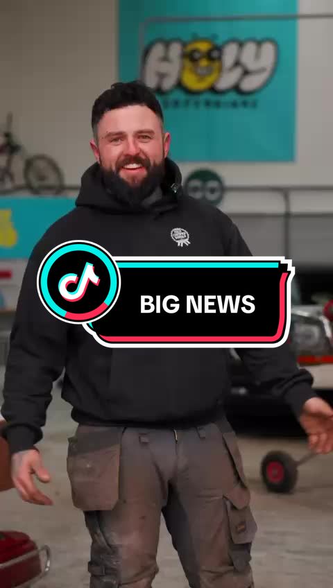 @TattoooedTech