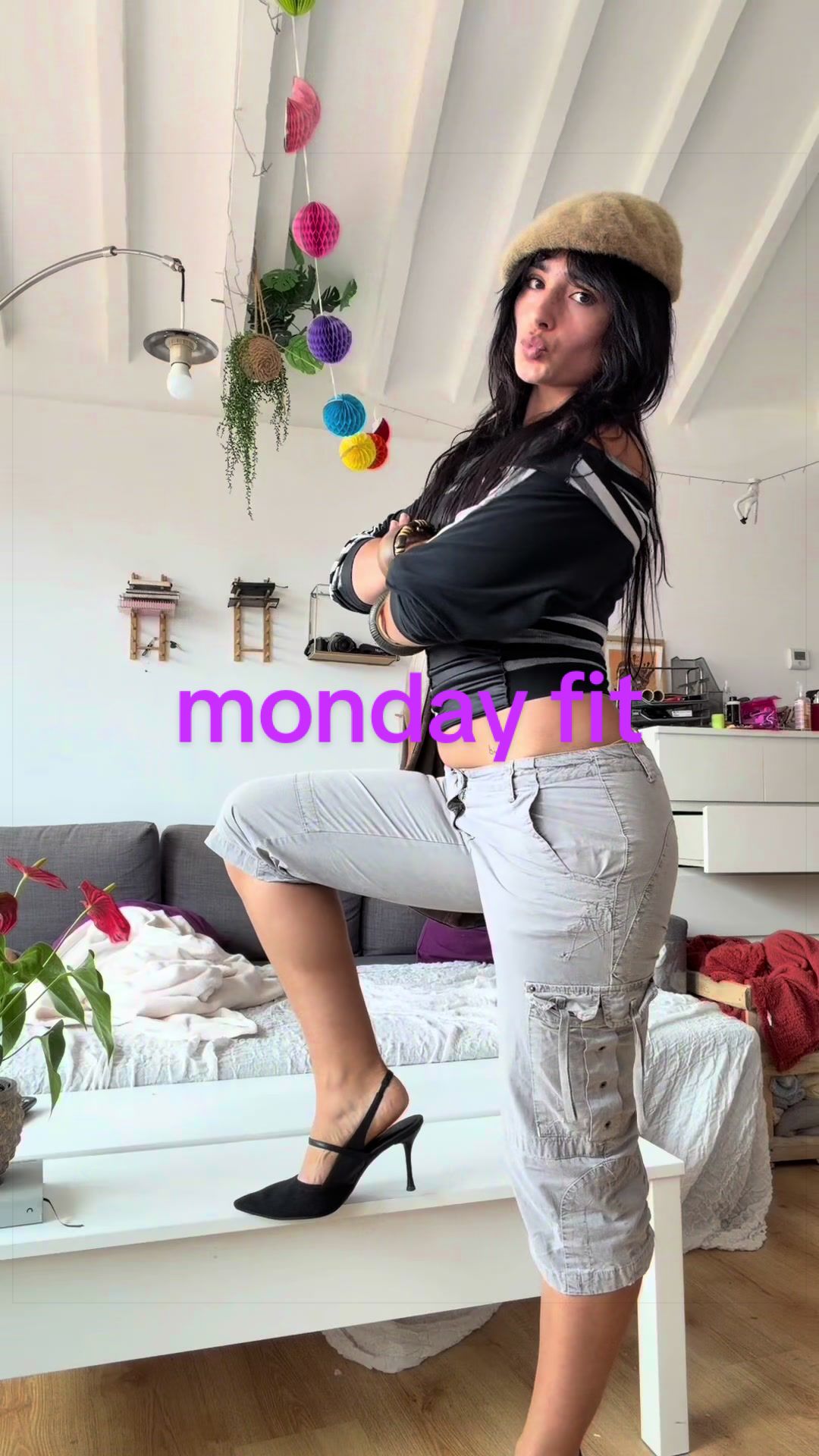 @￼