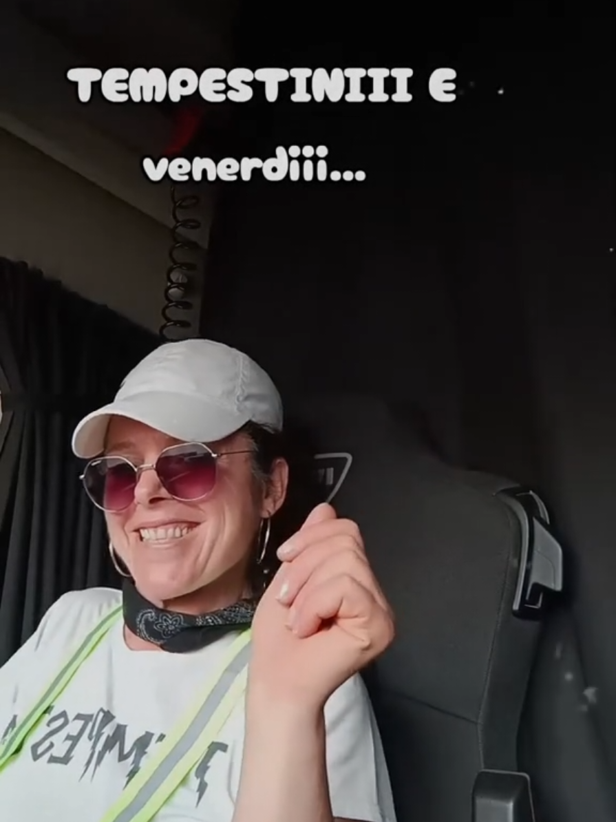 @Elena🍀