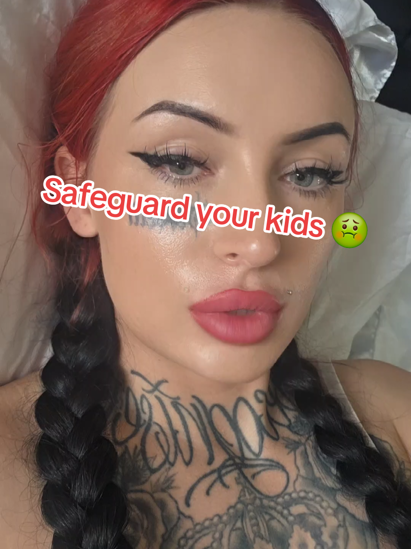 @LucifersDollyxo