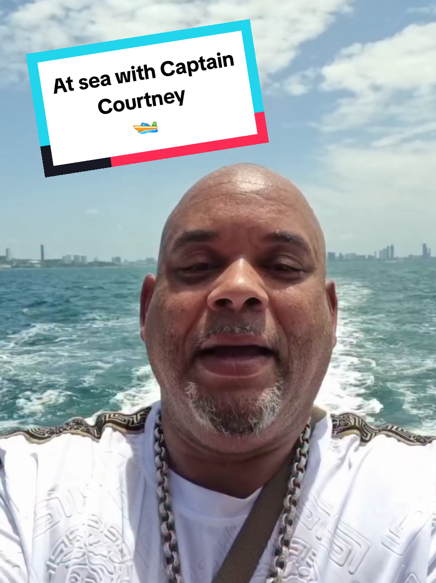@#GhettoTravelMan
