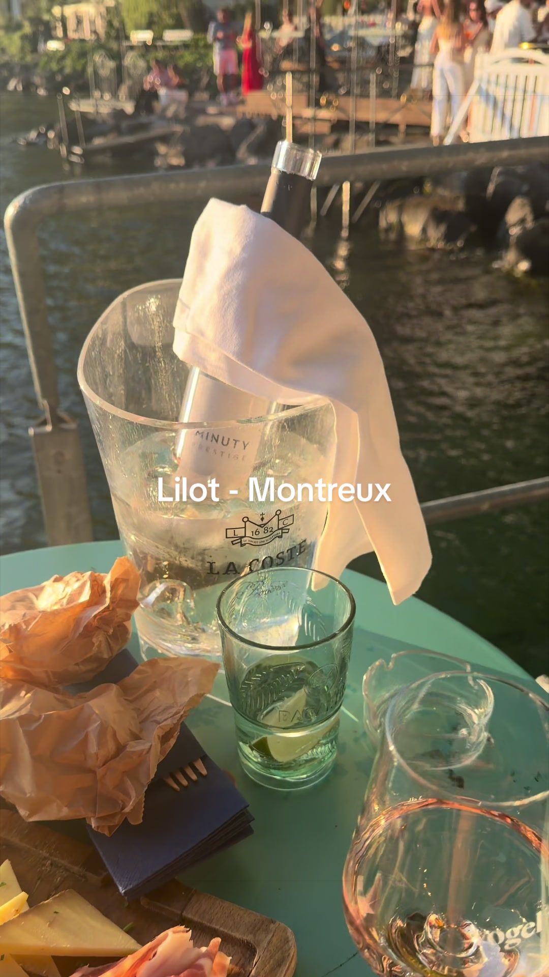 @Mounia Lipton