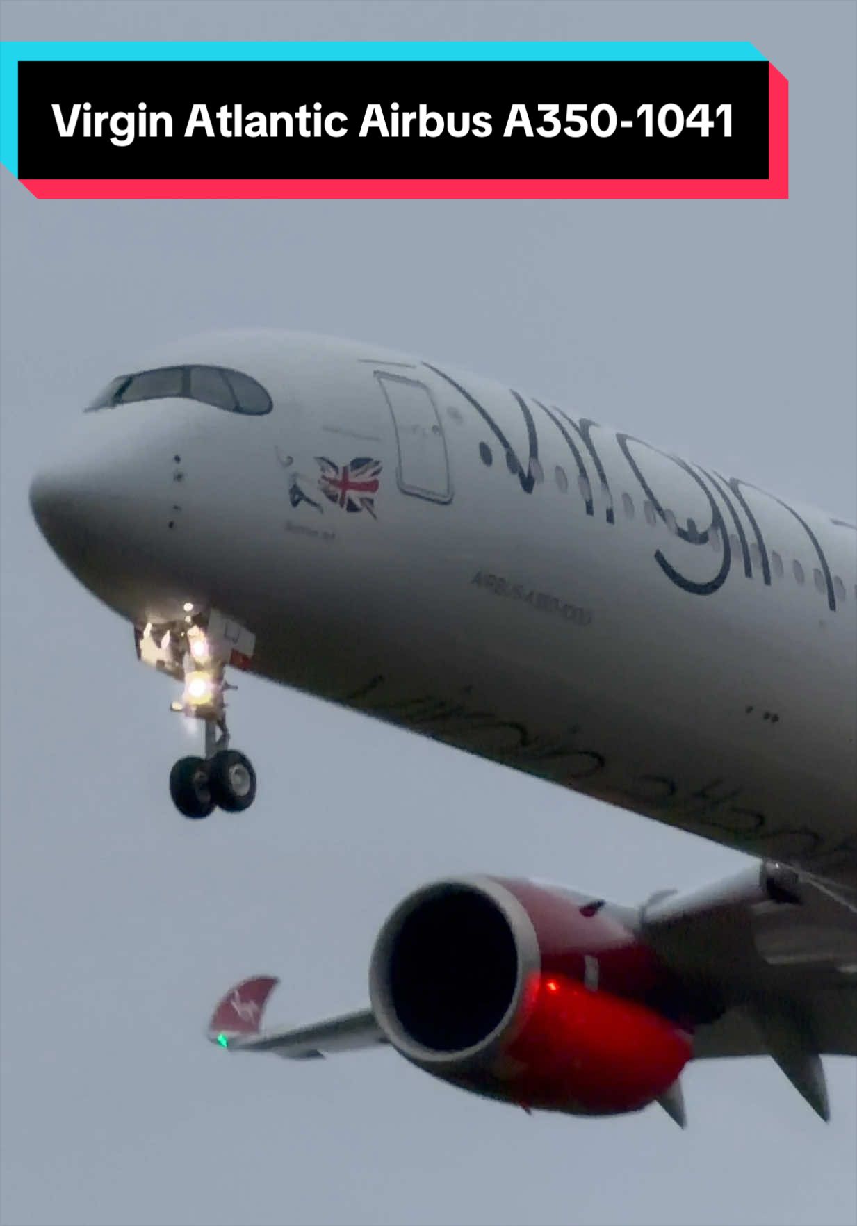 @AVIATION_YYZ_SPOTTER