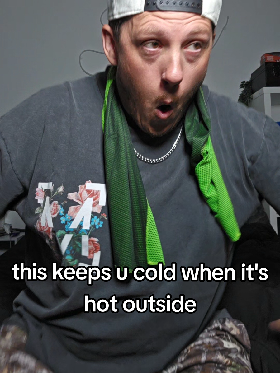 @BIG Liam Reviews