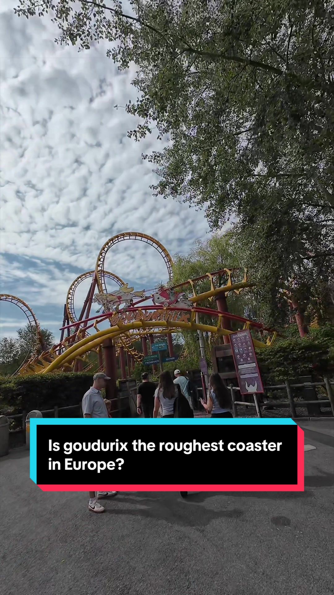 @knocoasters | Theme Park Vlogs