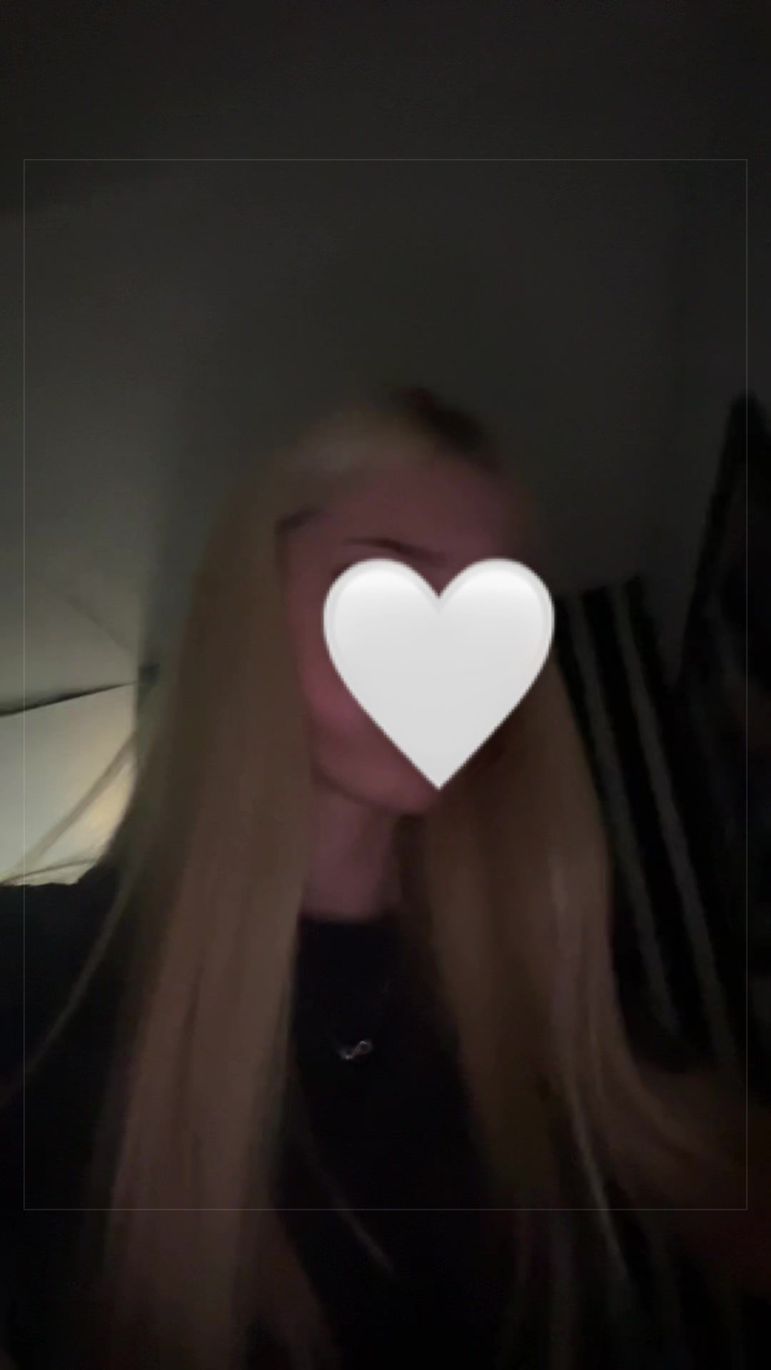 @ellie๐ค