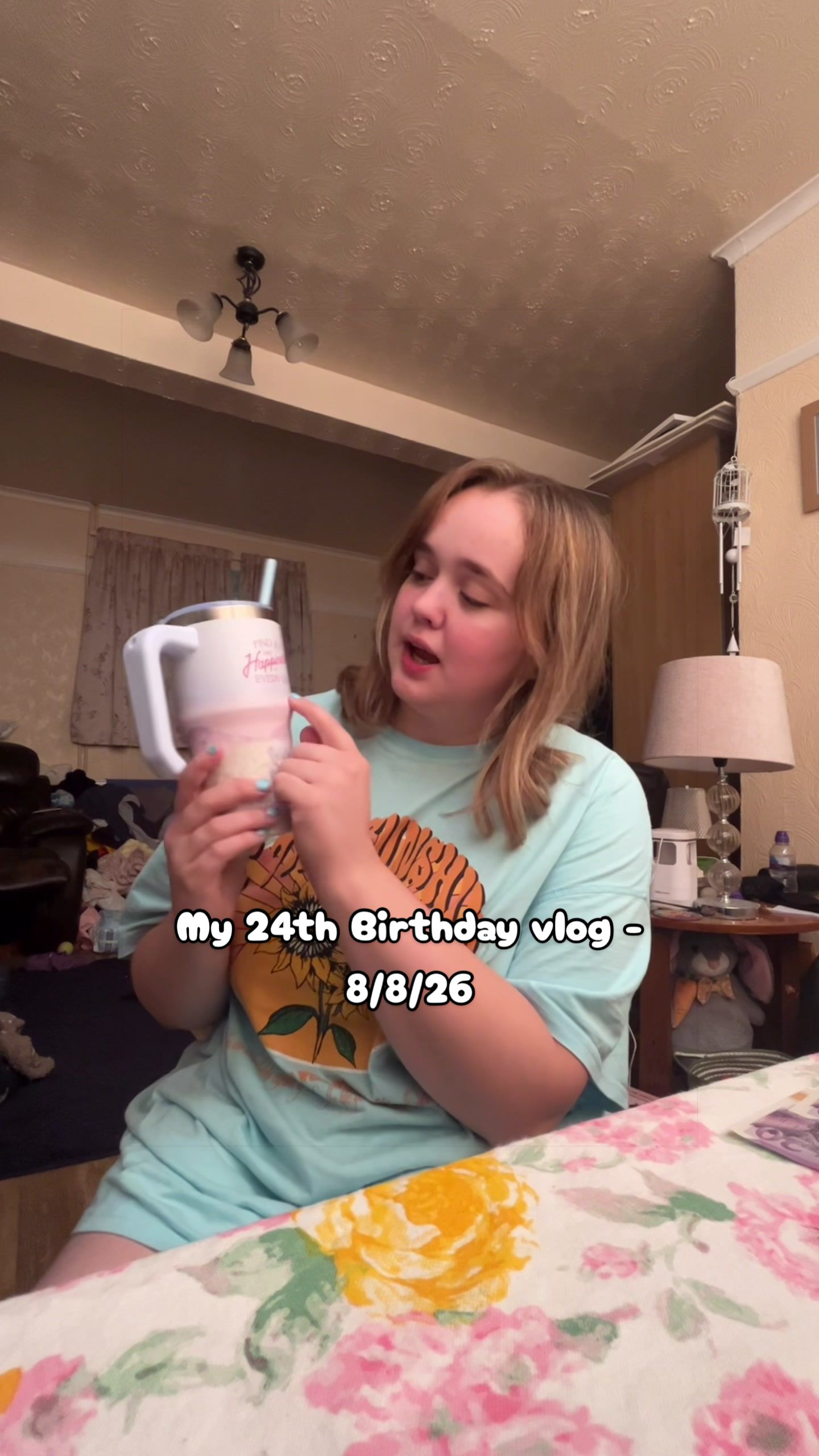 @chloe.holmes