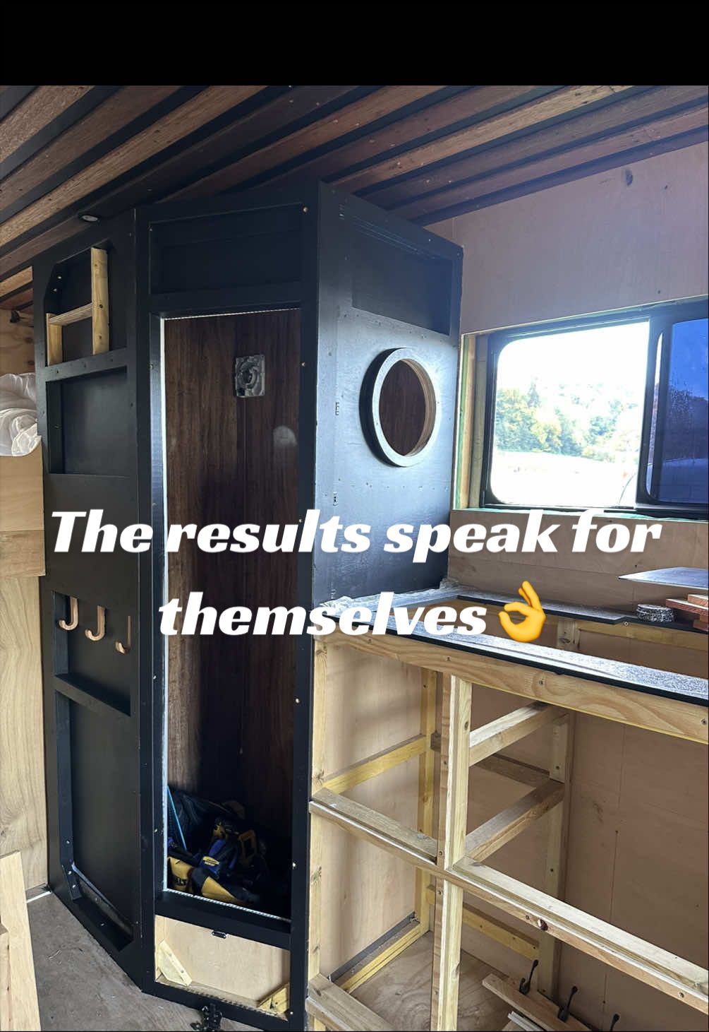 @JamminBuilds | Vanlife