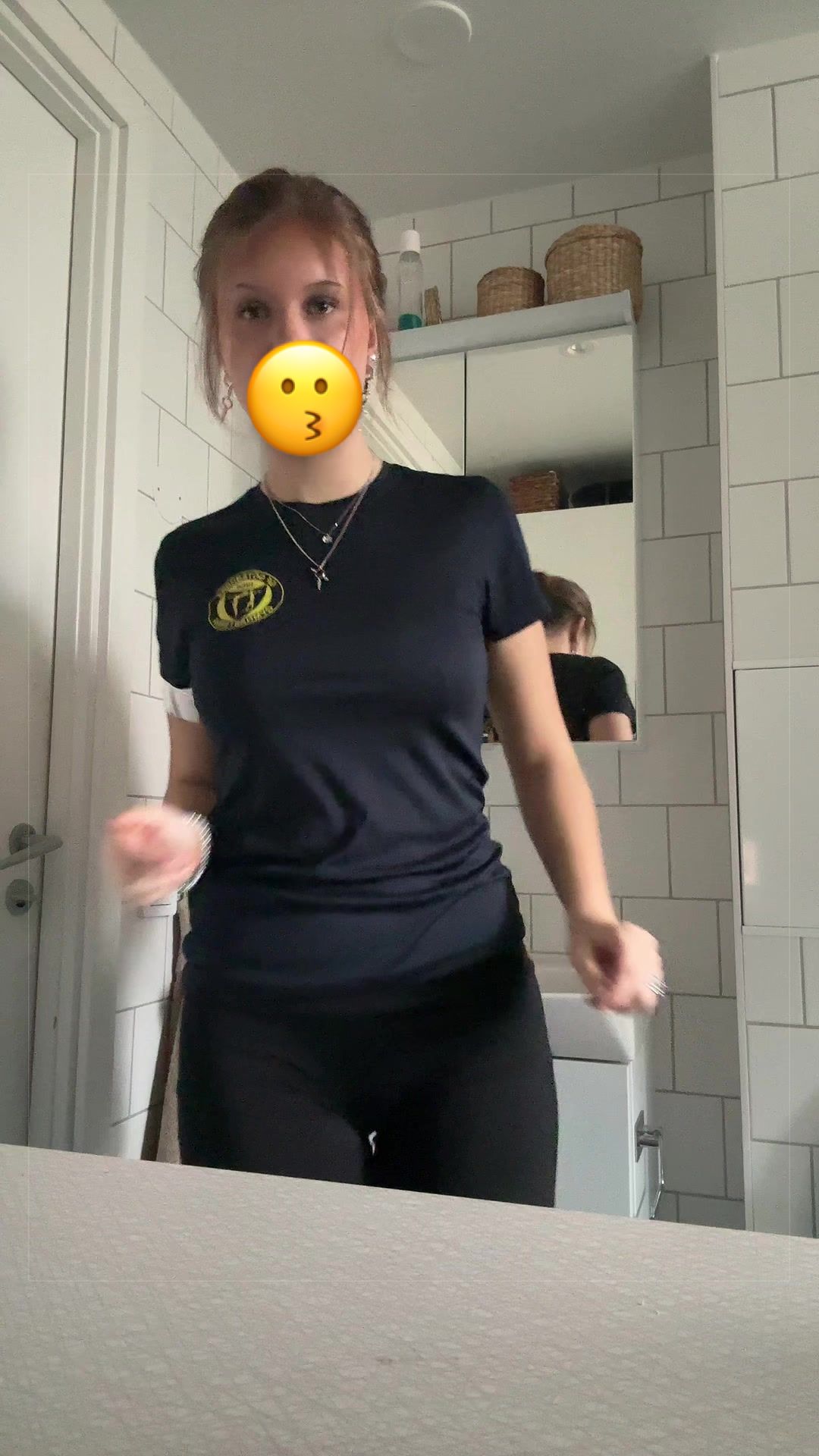 @𝓜💋