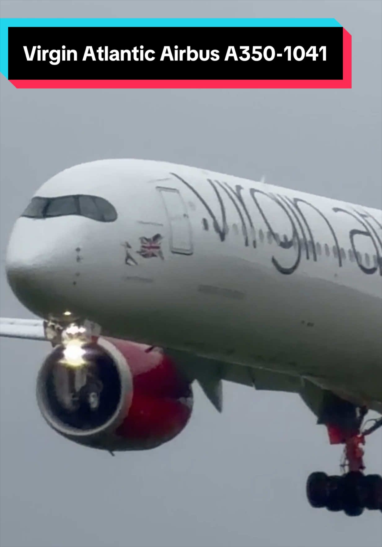 @AVIATION_YYZ_SPOTTER