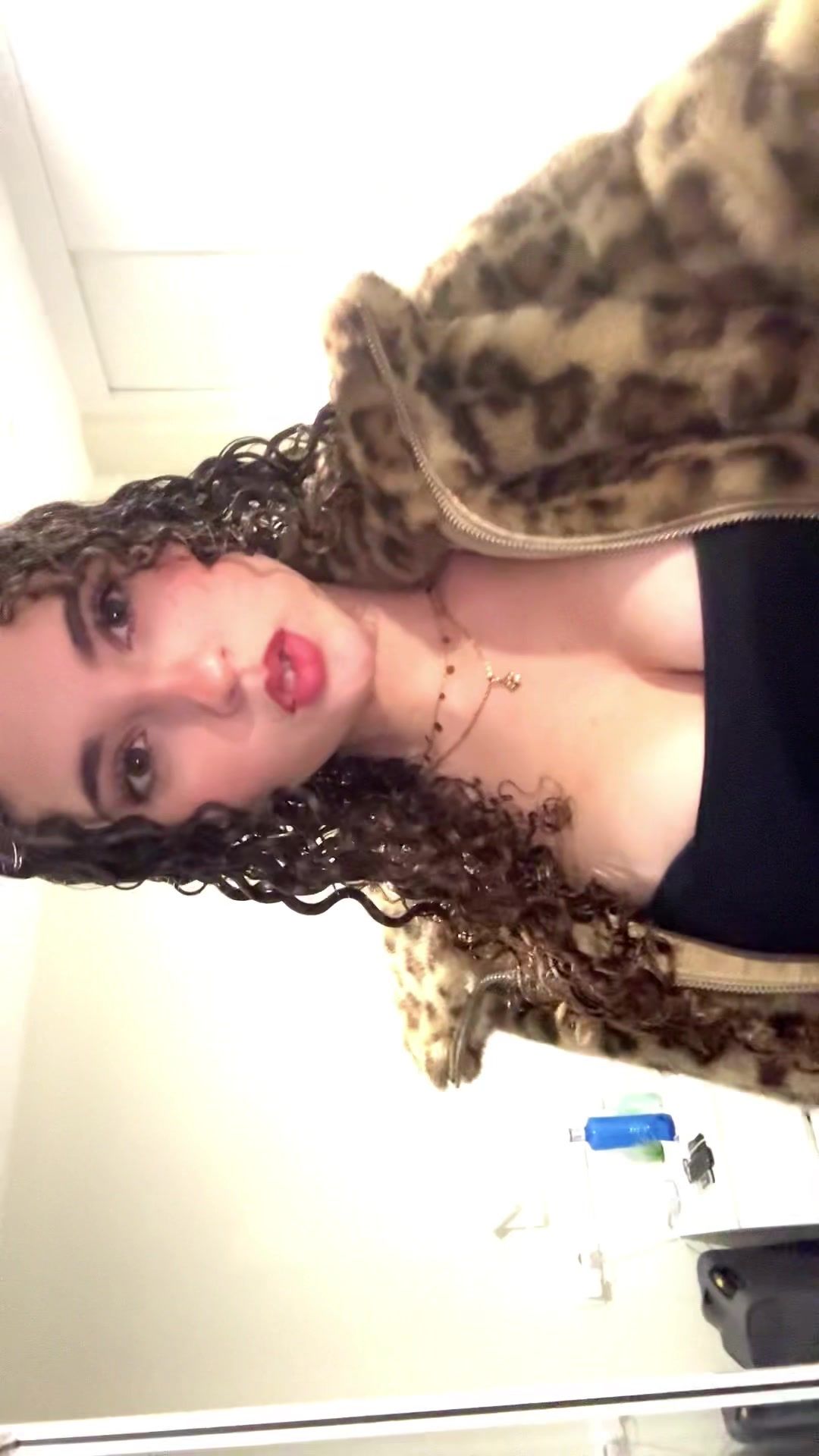 @oliivia