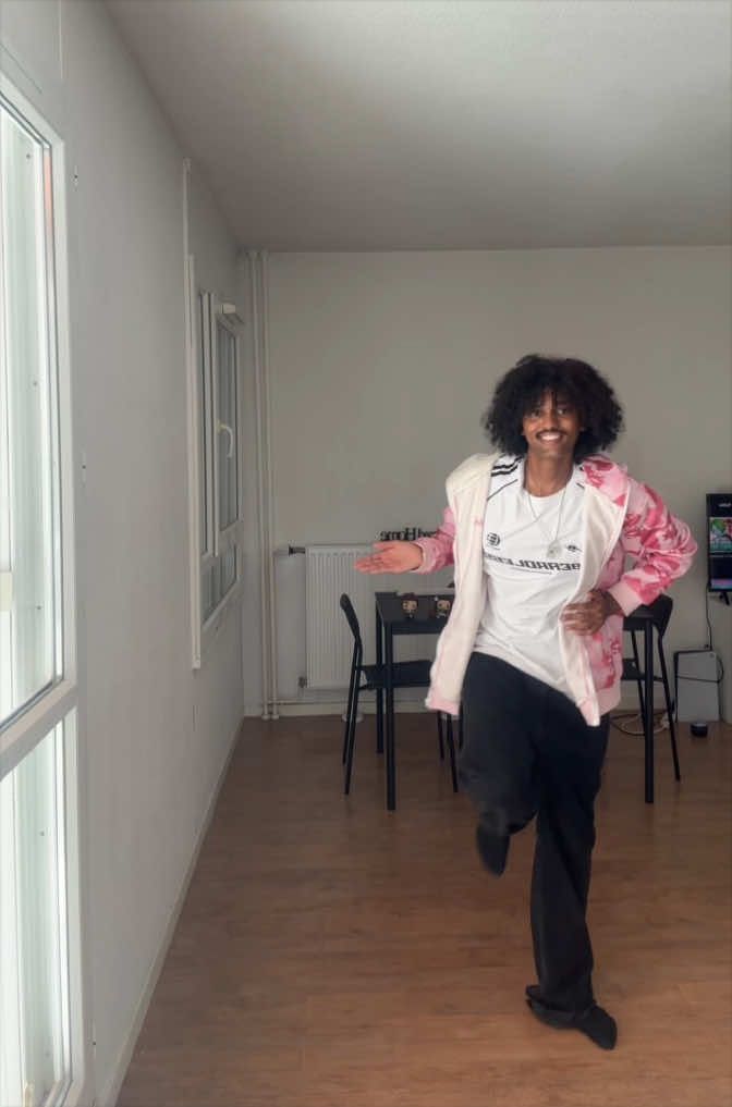 @curlyfreak