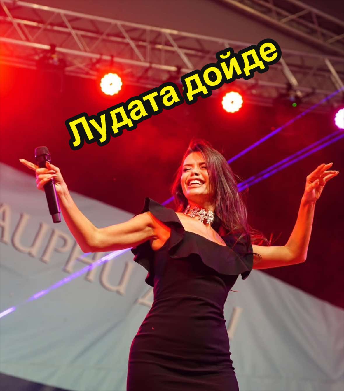 @𝗣 𝗥 𝗘 𝗦 𝗟 𝗔 𝗩 𝗔