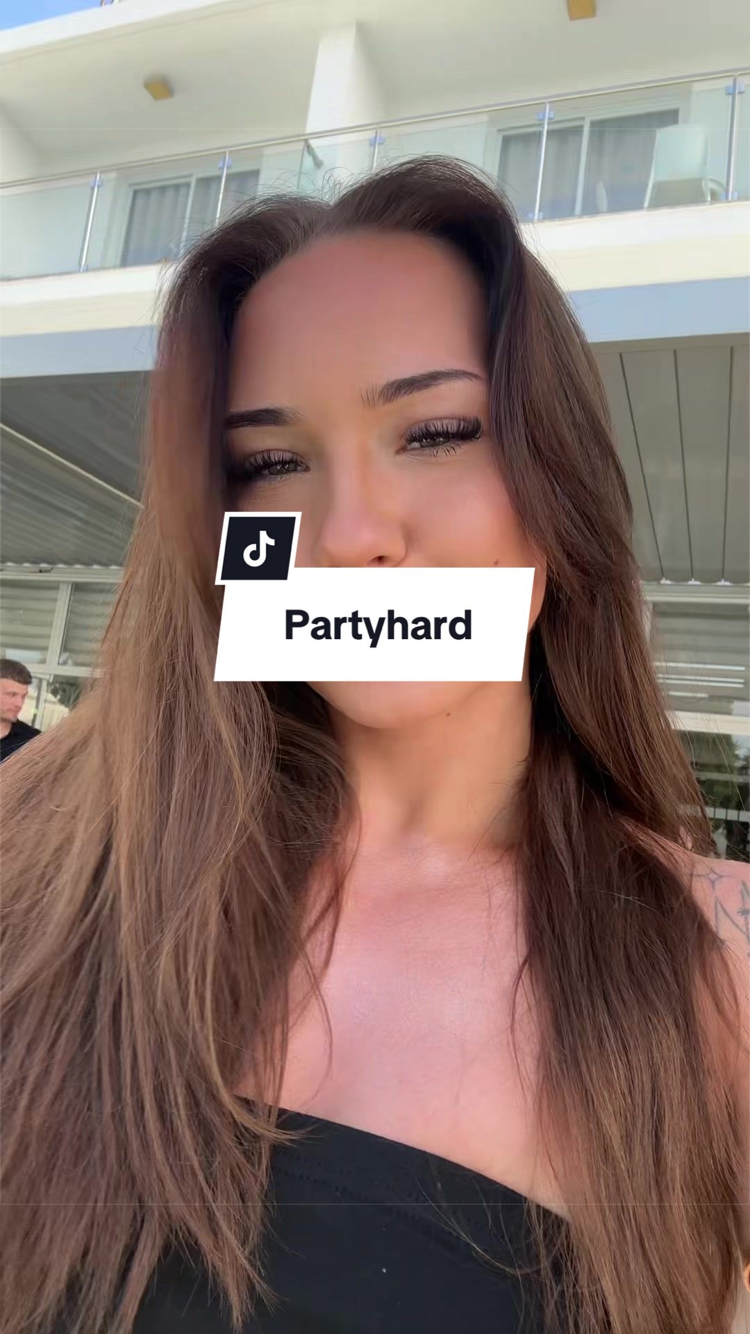 @Mia