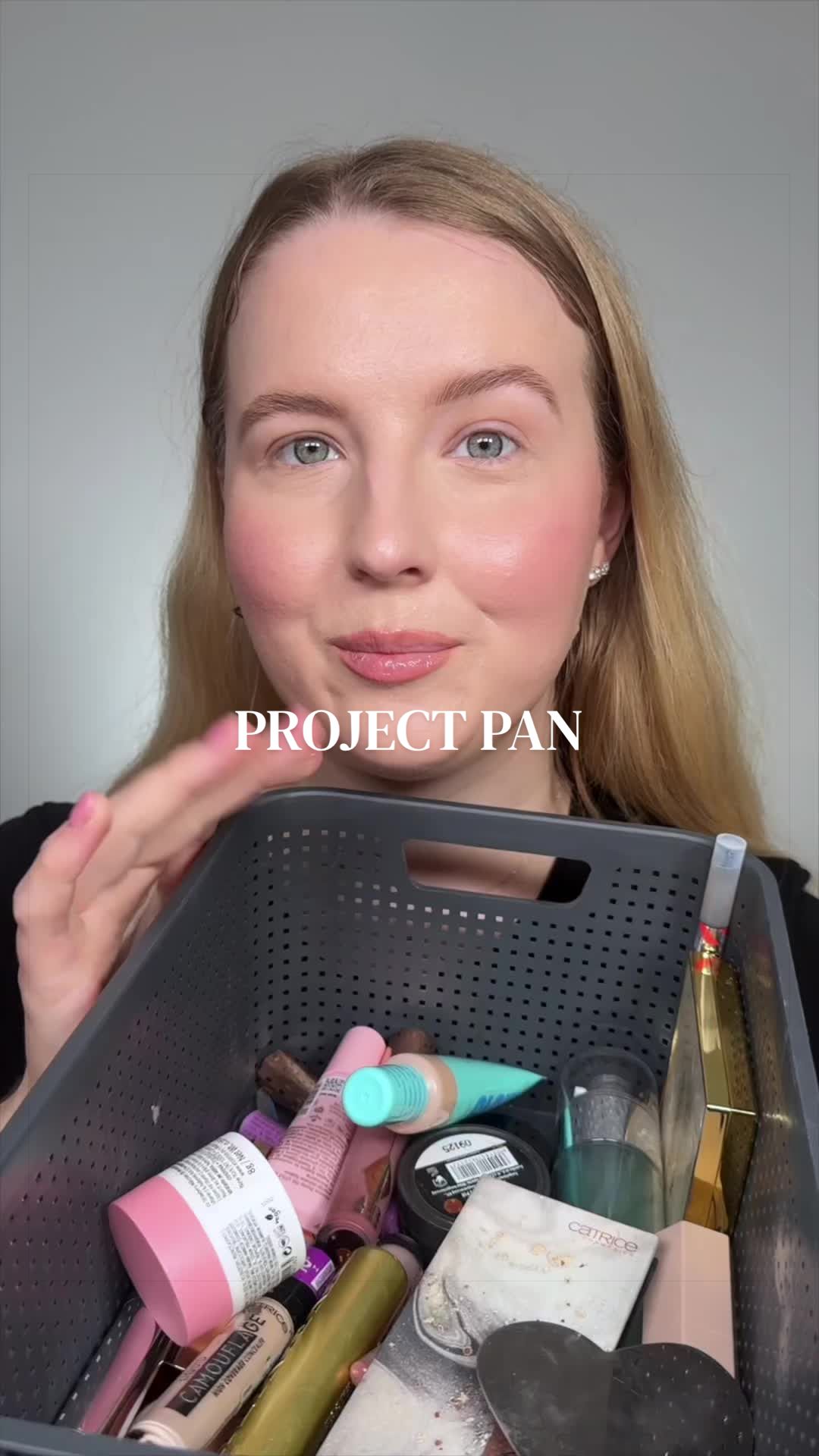 @F&uuml;zi Vikt&oacute;ria Makeup