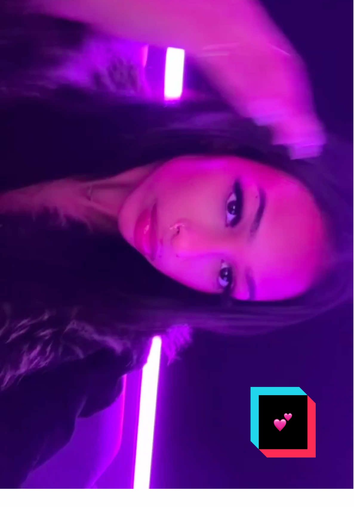 @MiaMor