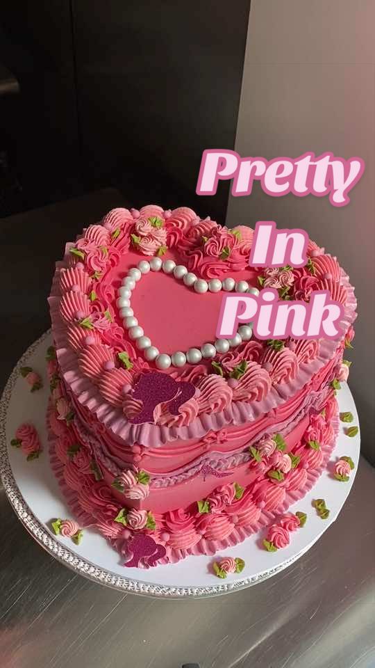 @Saida | Cake artist