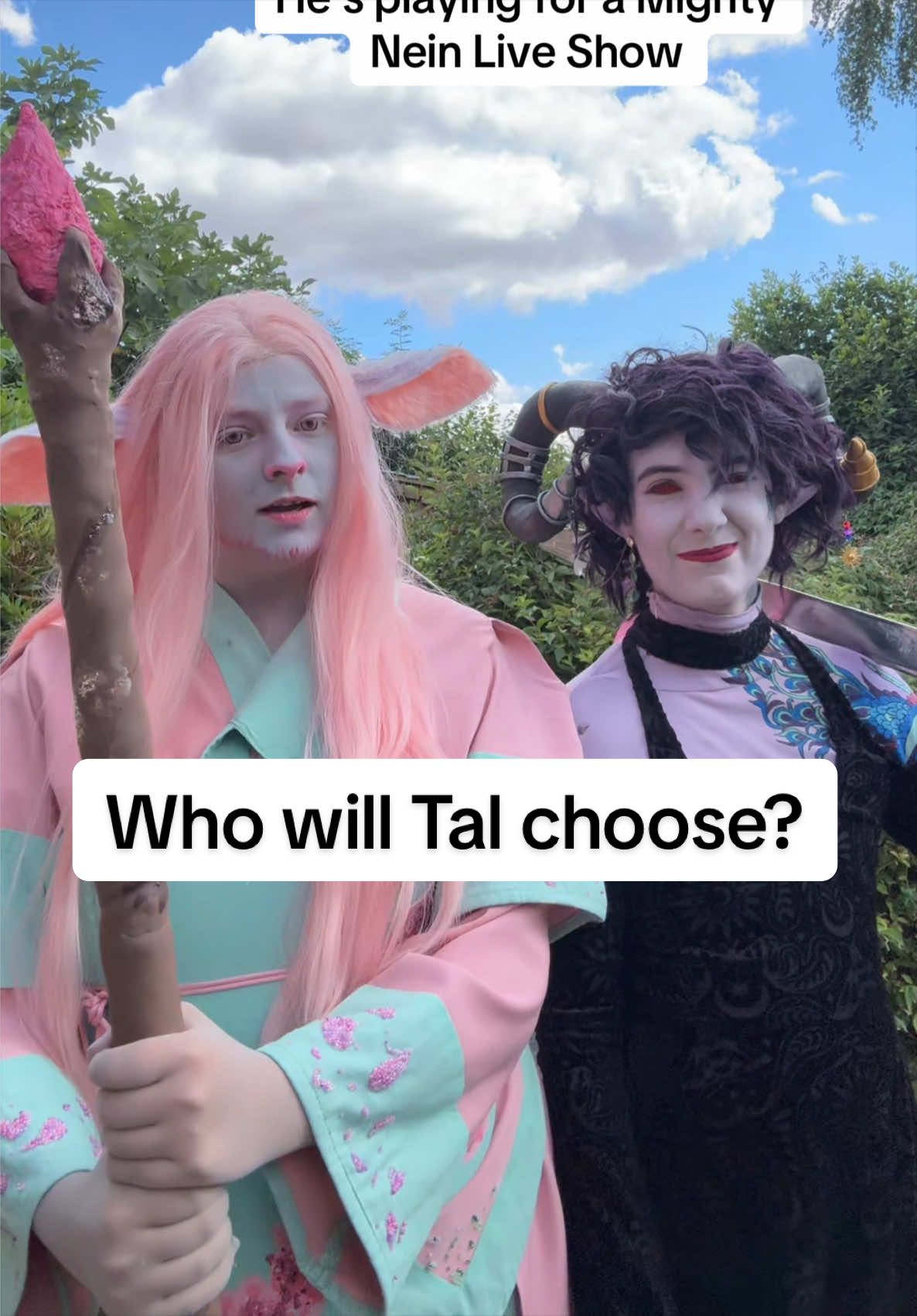 @CosplayerEggg