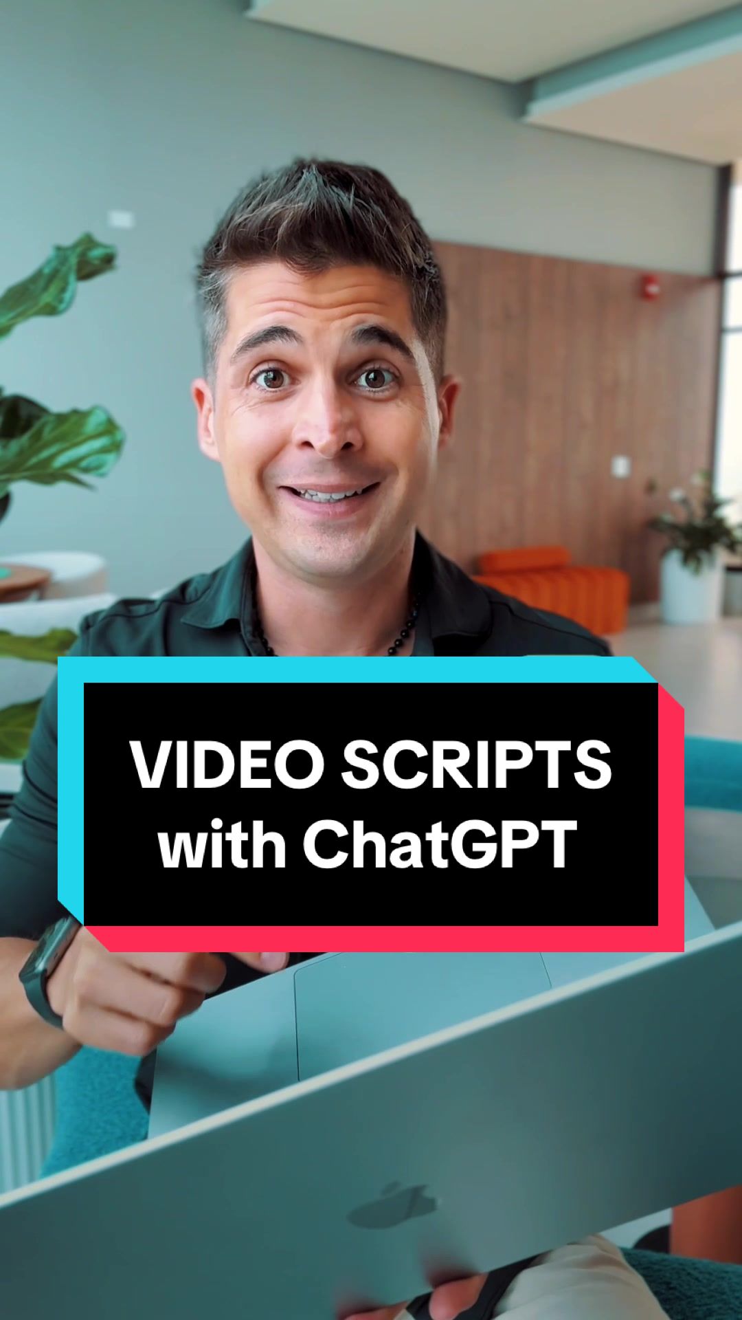 @Aron Sōgi | Video Strategist
