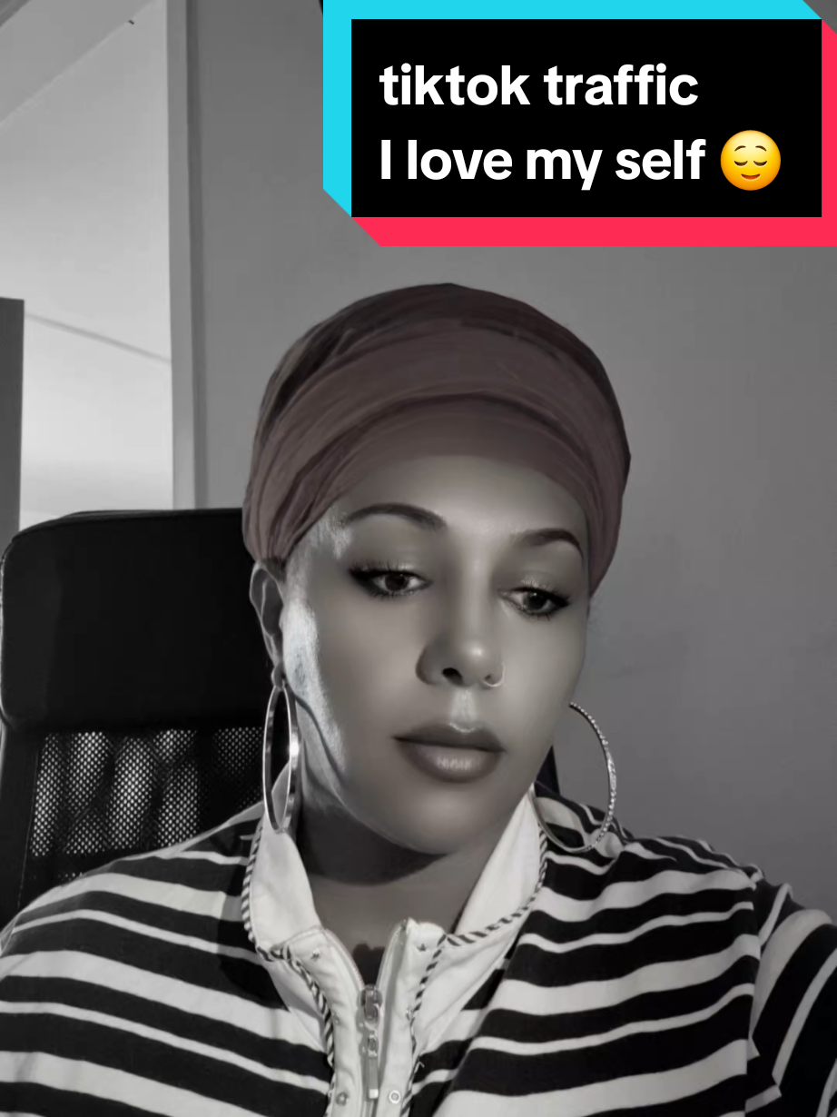 @QueenLiya