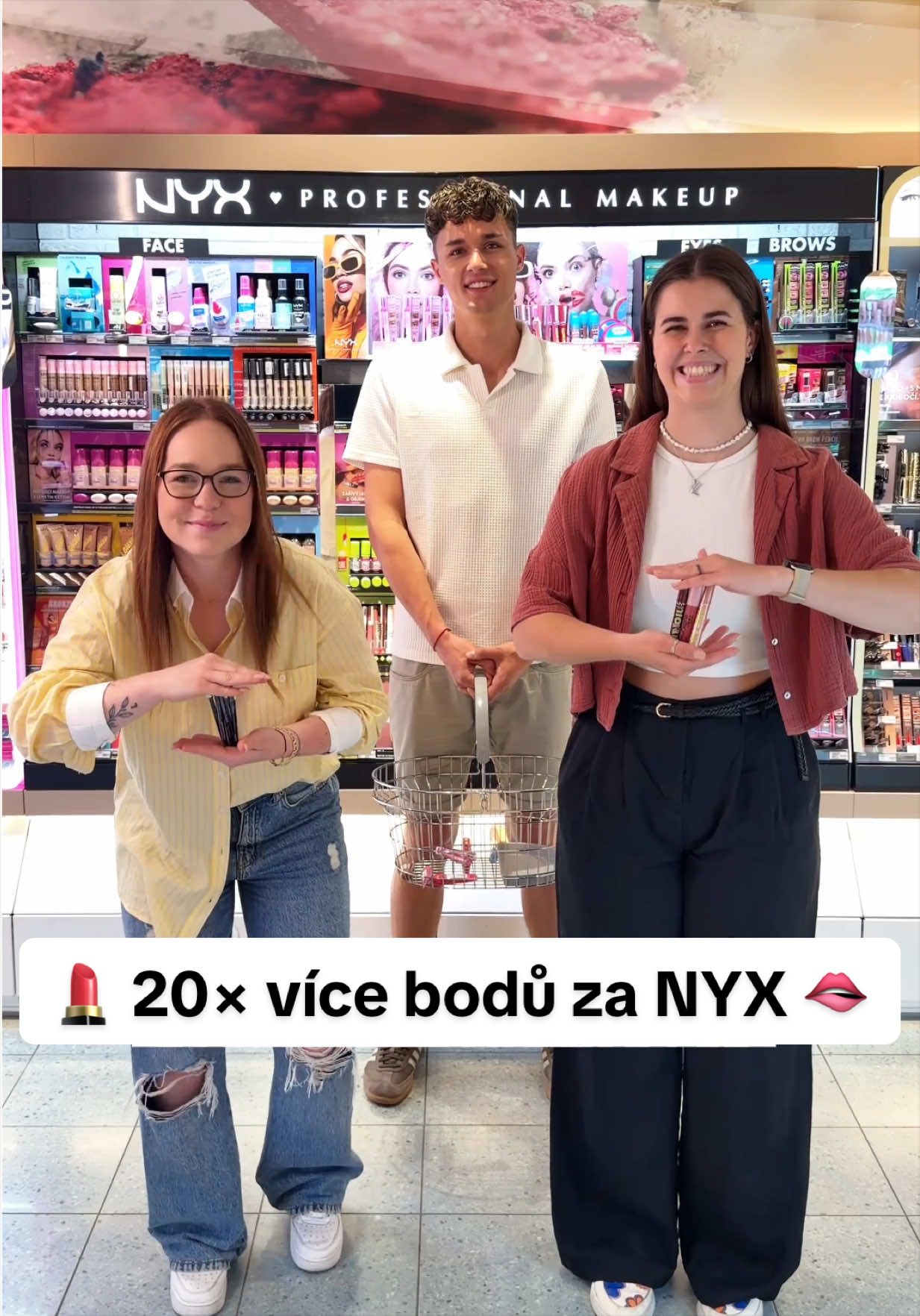 @dm Česko