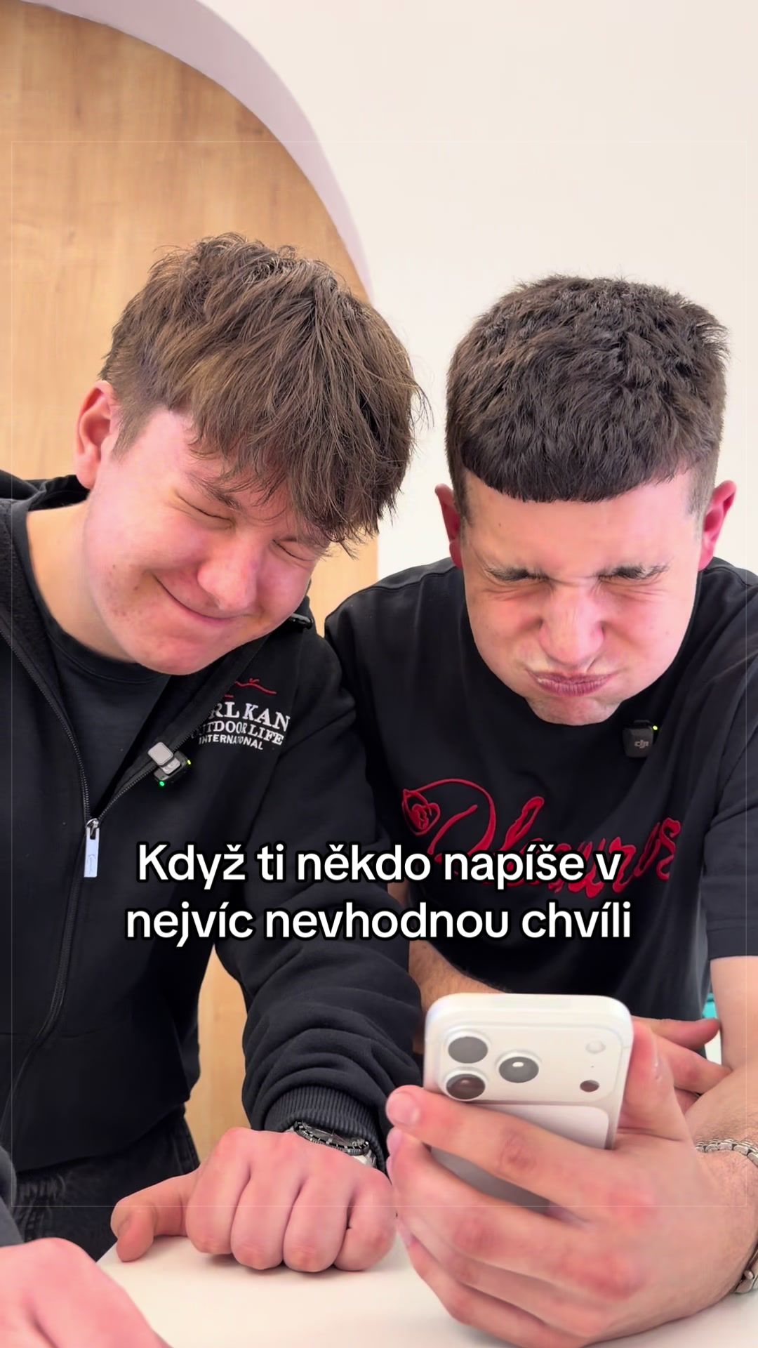 @DOMOVN&Iacute; BRATŘI👑