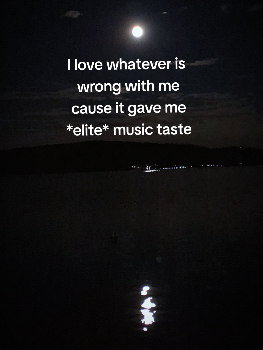 @Mary | Alt music & things 🖤