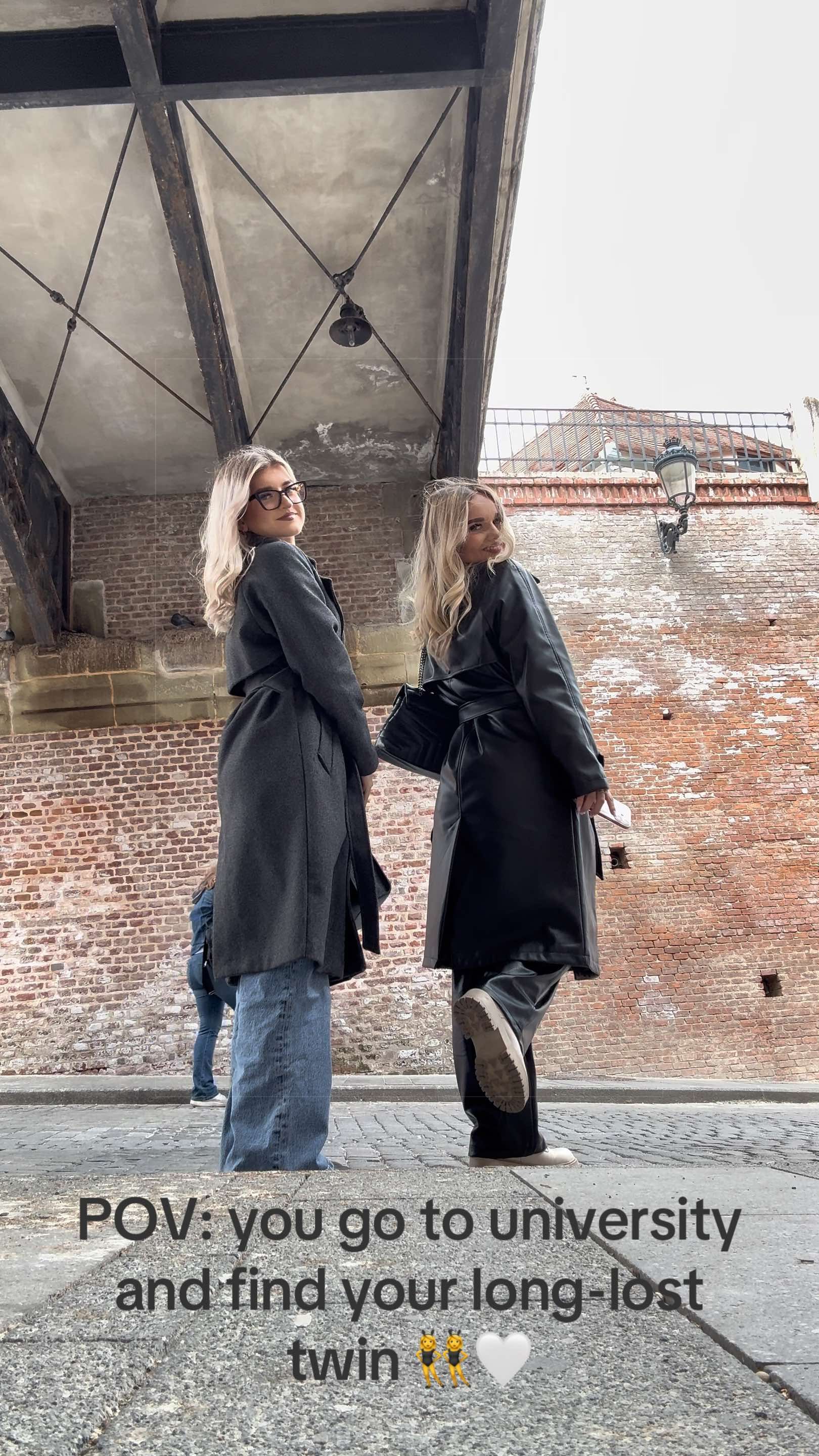 @Diana Damian 𝜗𝜚