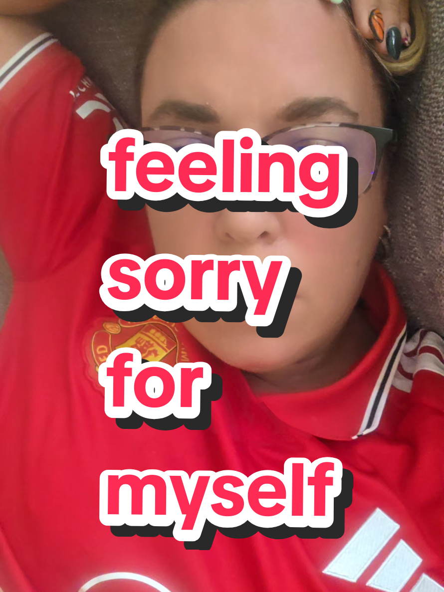 @maisielew09