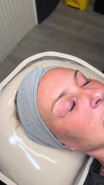 @Luxx cosmetics academy