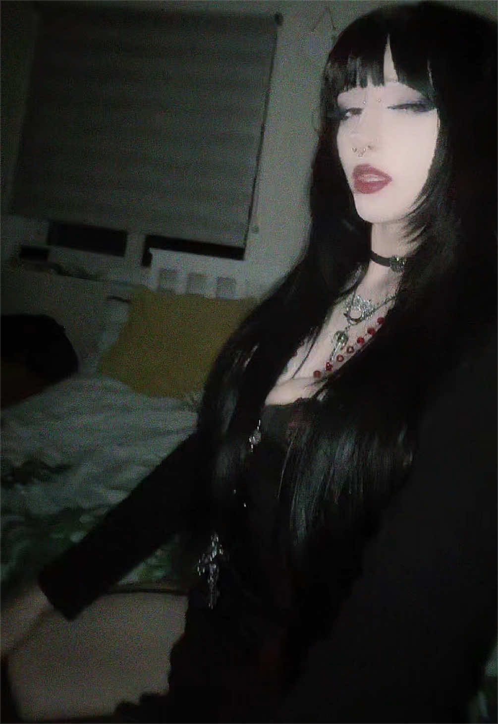 @valeoftears