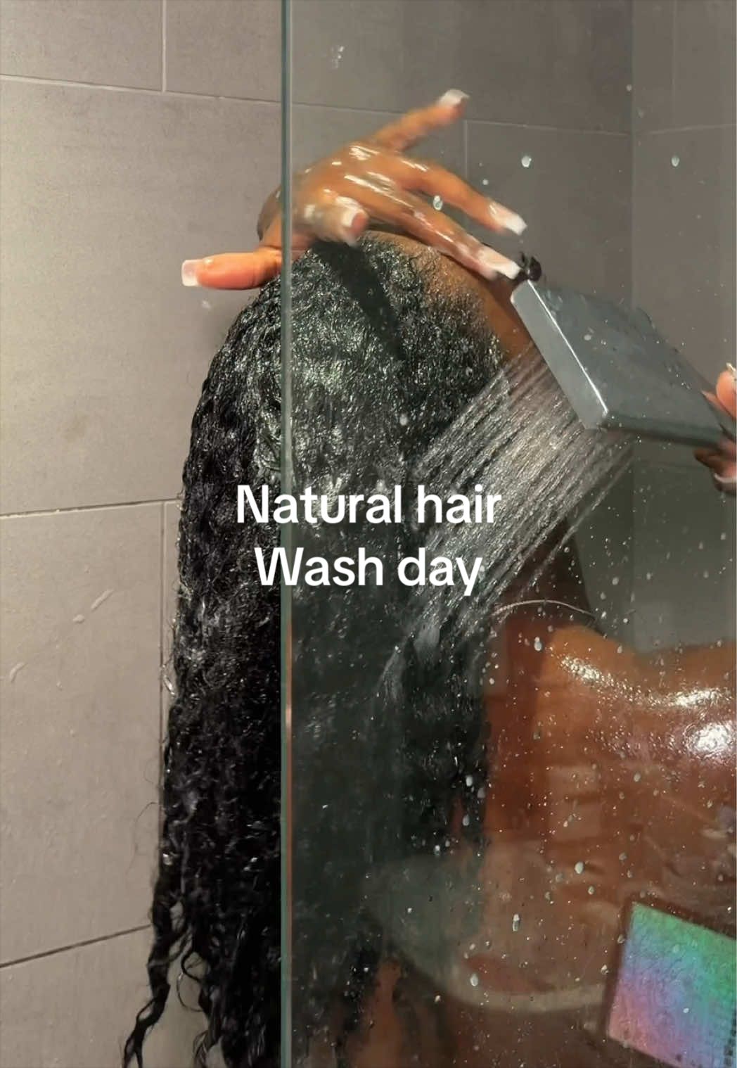 @𝙂𝙡𝙤𝙘𝙤𝙧𝙩𝙚𝙯