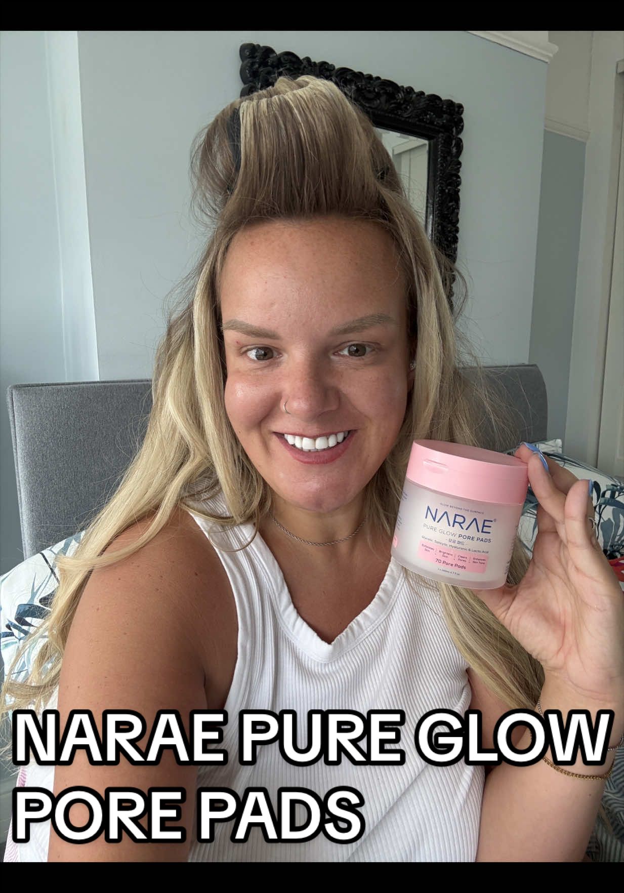 @WhatLauraLoves
