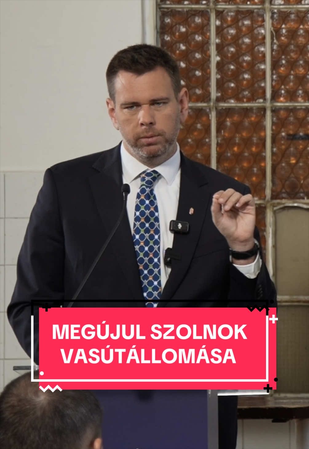 @Vitézy Dávid