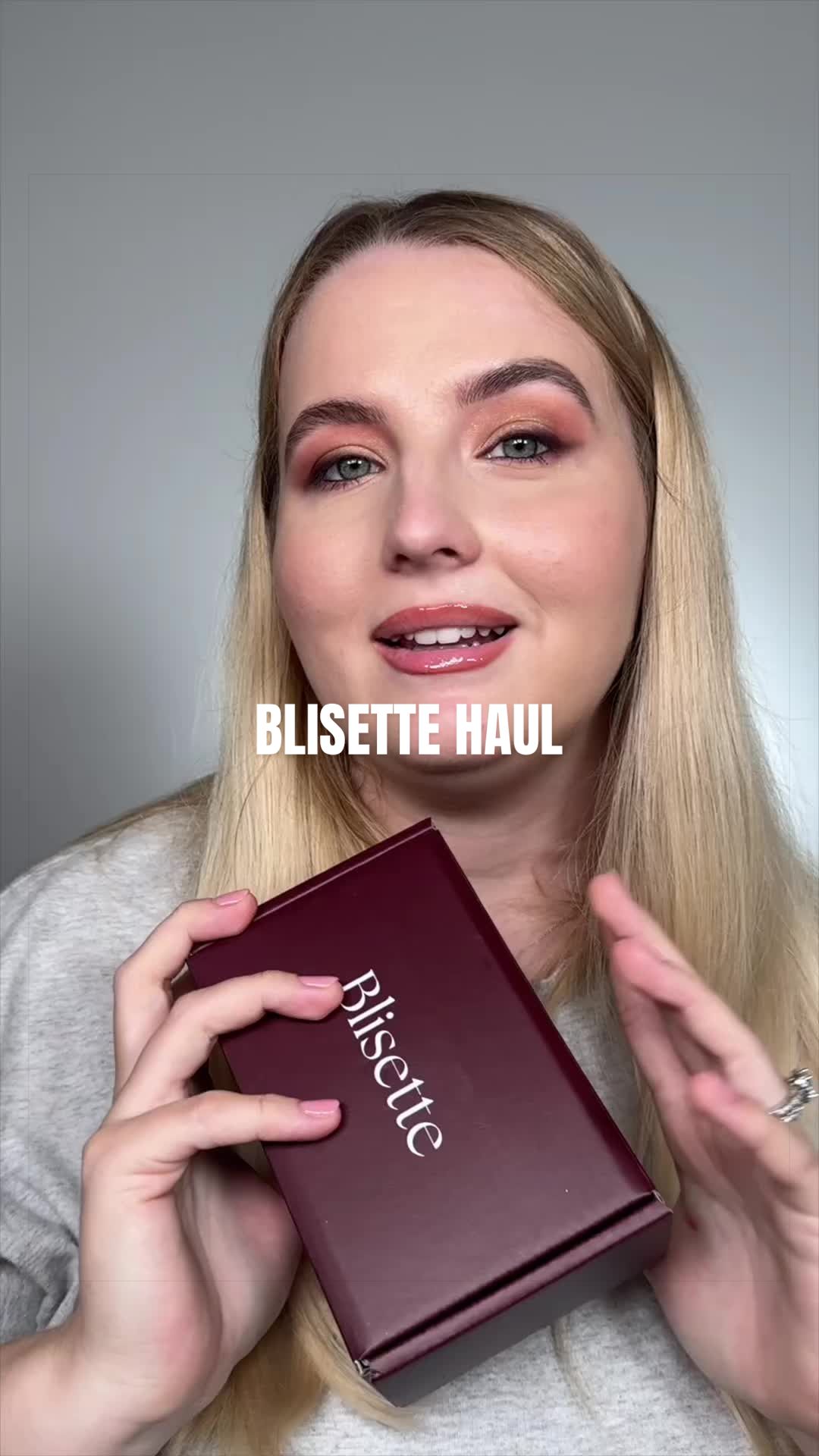 @F&uuml;zi Vikt&oacute;ria Makeup