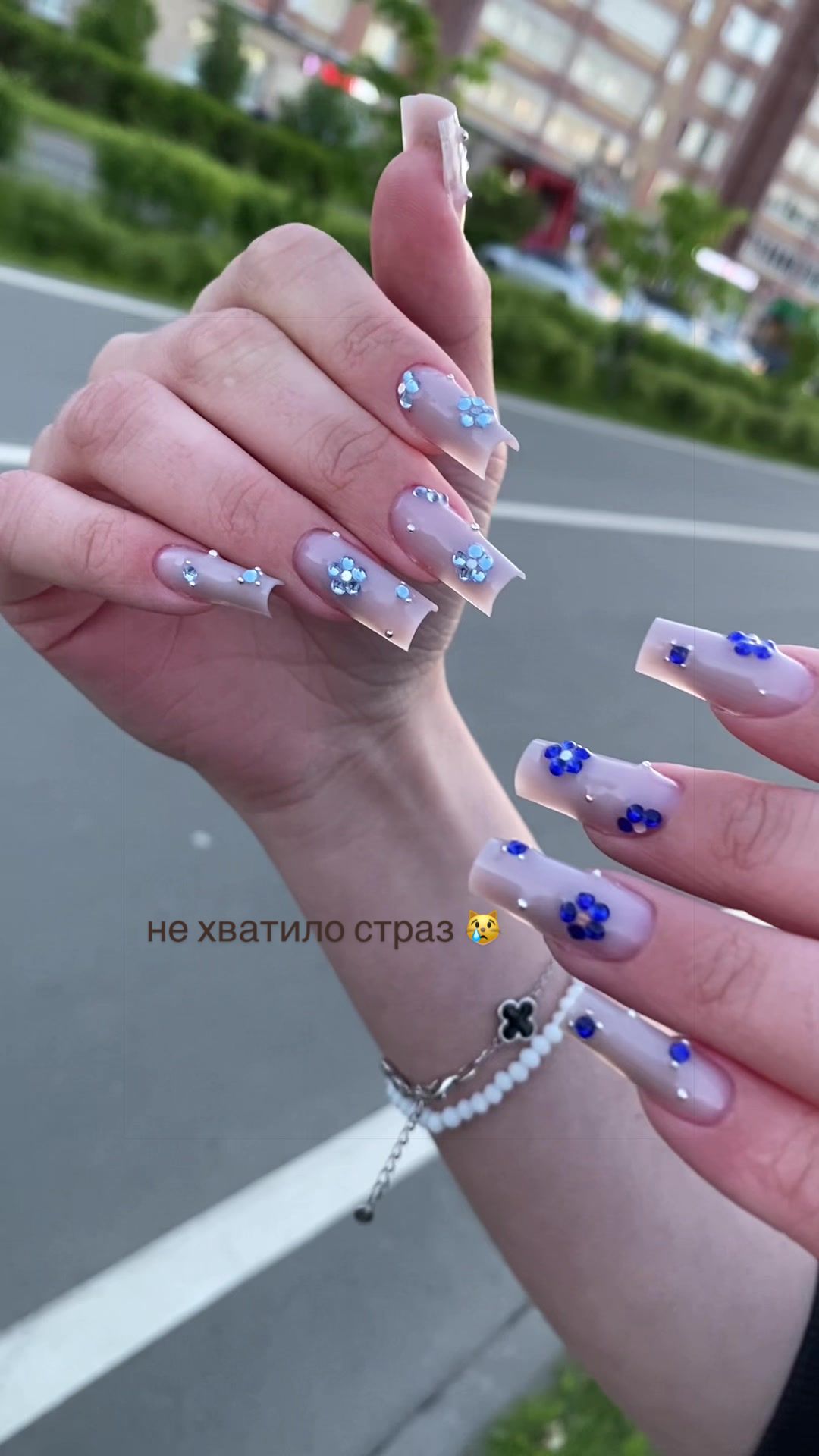 @Polinohka