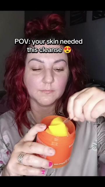 @lucybrogey
