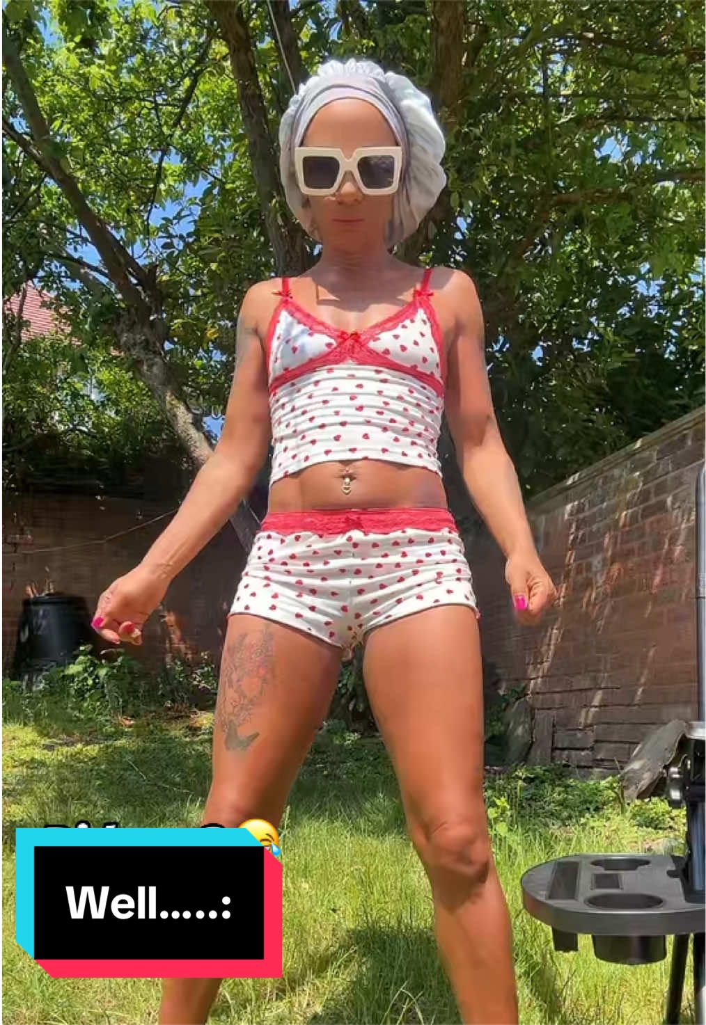 @Brownin_Tee