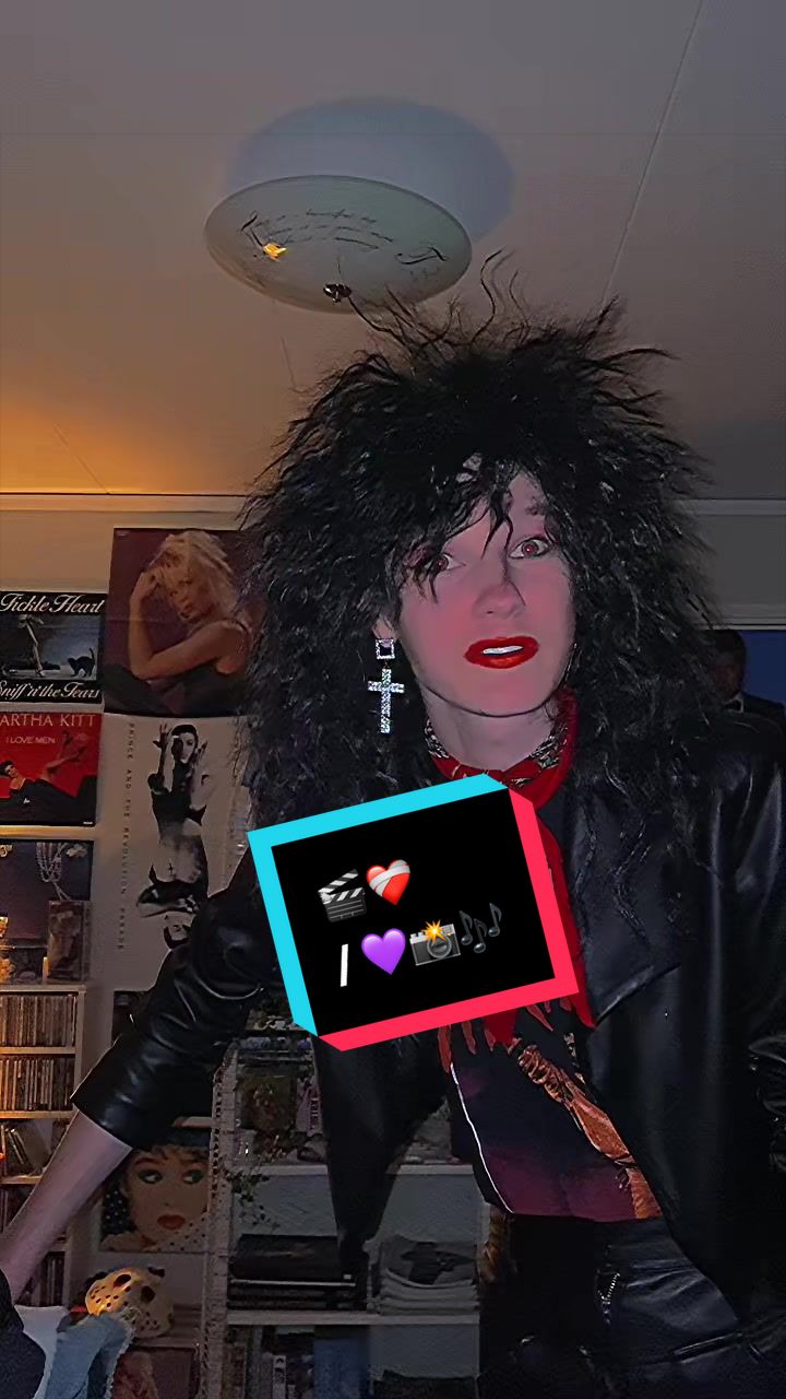 @Tim 🎞💜