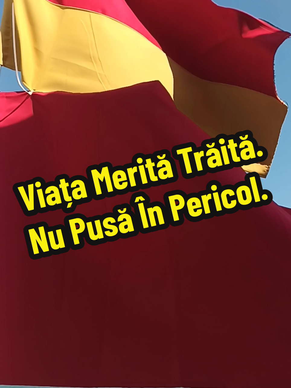 @👉 Băiatul De La Mare 🌊