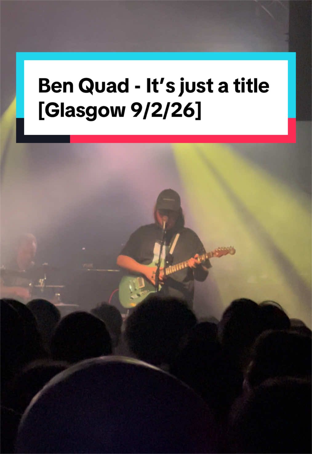@R 🏴