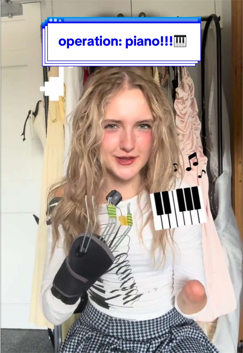 @tillylockey